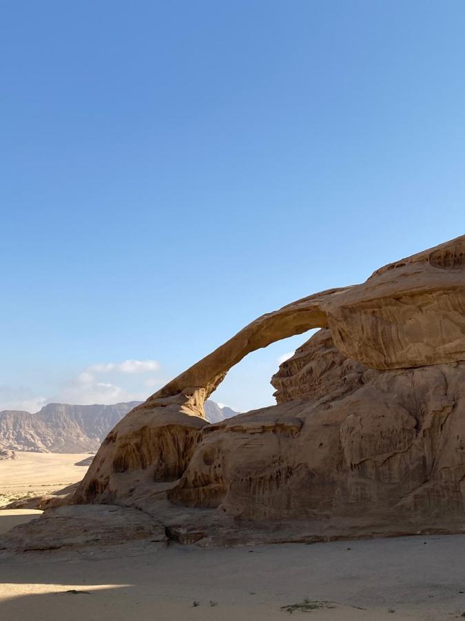Rum Four Mountain Luxury Camp Wadi Rum Exteriör bild